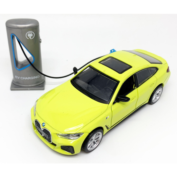 Kovový model - 1:34 BMW I4 M50